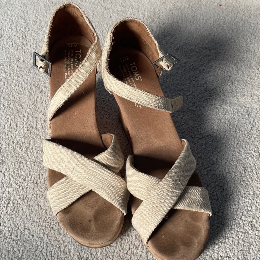 Tom’s Heels size 11